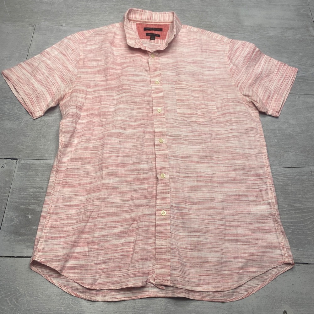 Banana Republic Linen Shirt Mens Medium Red Camden Fit Short Sleeve Slub Stripe